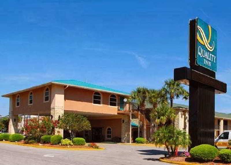 Quality Inn & Suites Orlando Airport Zewnętrze zdjęcie